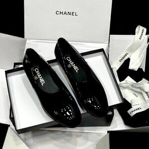 Chanel classic Mary Jane round-toe high heels